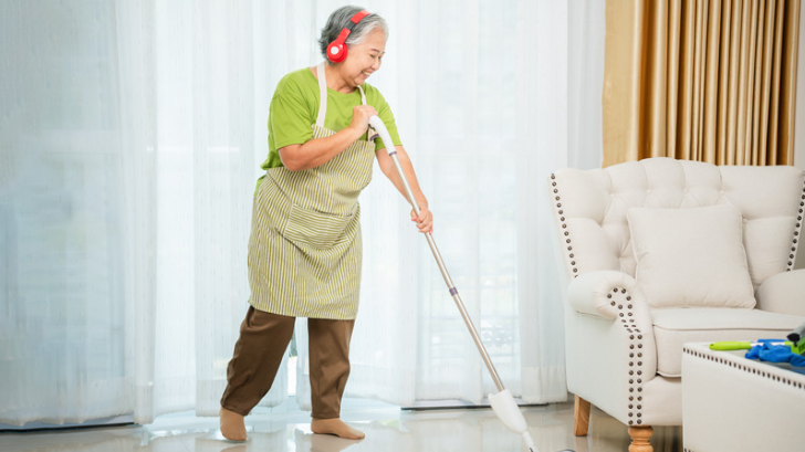 housekeeping for seniors
